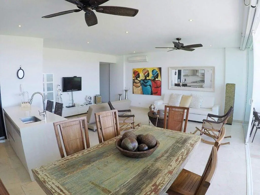 Karibana Beach Golf Condominium Cartagena Apartment