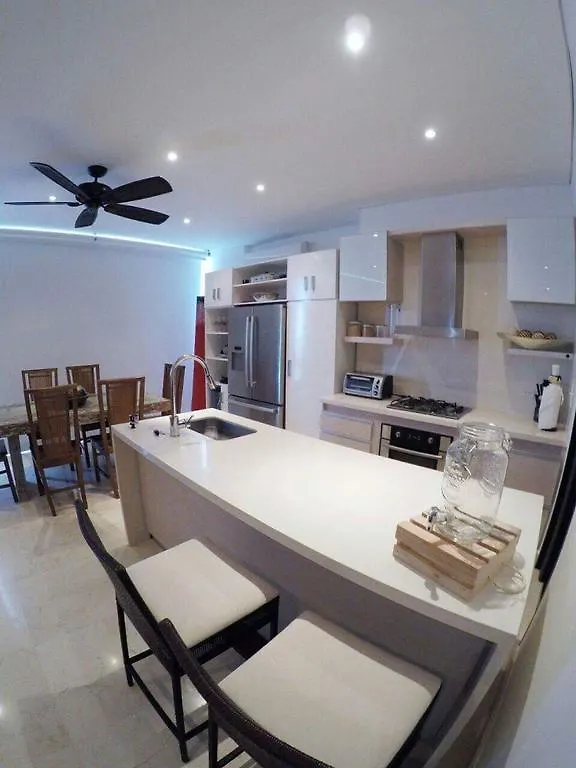 Karibana Beach Golf Condominium Cartagena 0*,